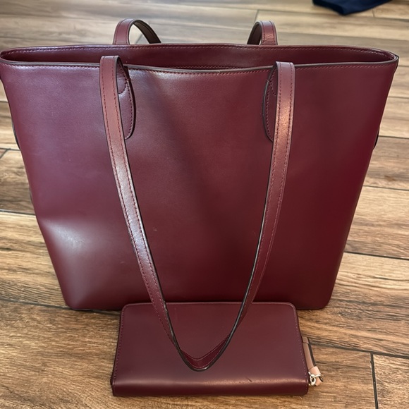 Kate Spade purse and matching wallet - Picture 5 of 5